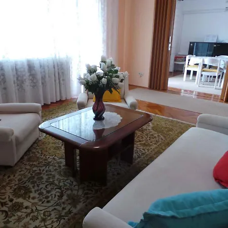In Pula/istrien 10937 Apartmán