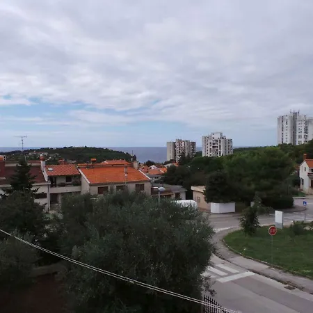 In Pula/istrien 10937 Veruda